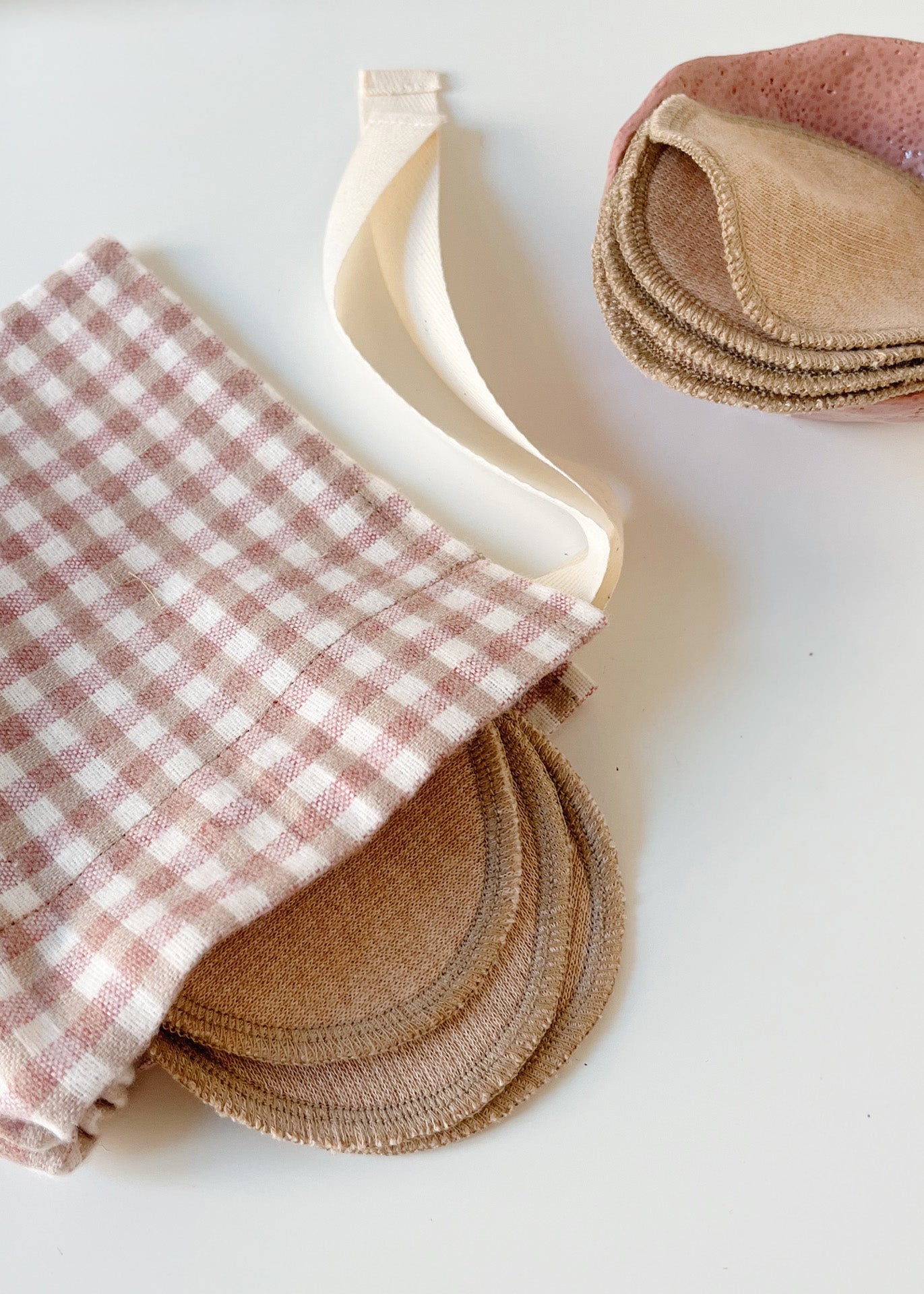 Face Pads & Pouch - Gingham/Brown Organic Cotton - 100% Cotton (organic) / 100 % Baumwolle (Bio)