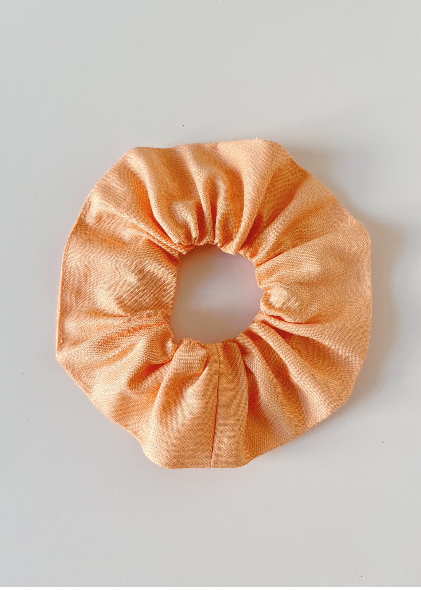 Organic Cotton Scrunchie - Apricot - 100% Cotton (organic) / 100 % Baumwolle (Bio)