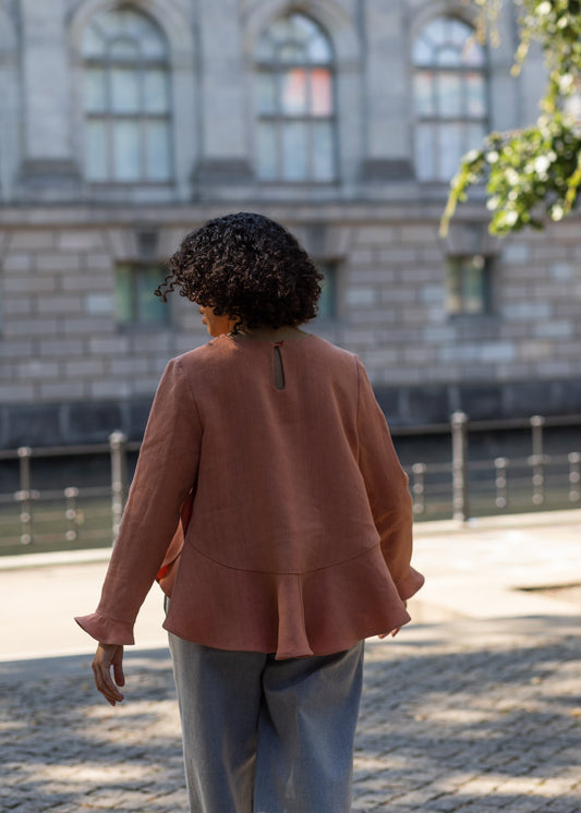 Mara – Long Sleeves Ruffles Top in Coral - 100% true hemp / 100 % Hanf