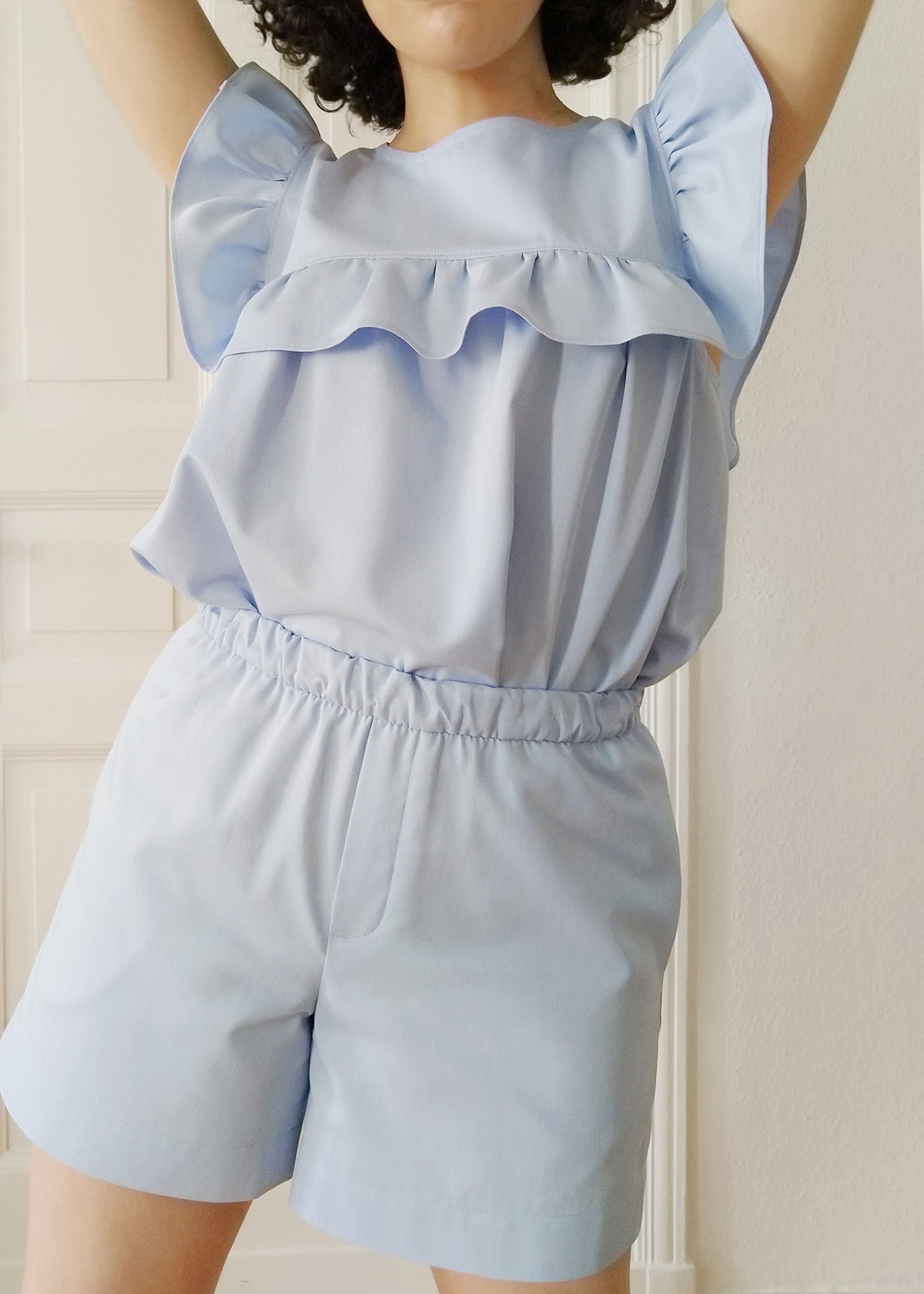 Eva - Shorts in Sky Blue - 100% Cotton (organic) / 100 % Baumwolle (Bio)