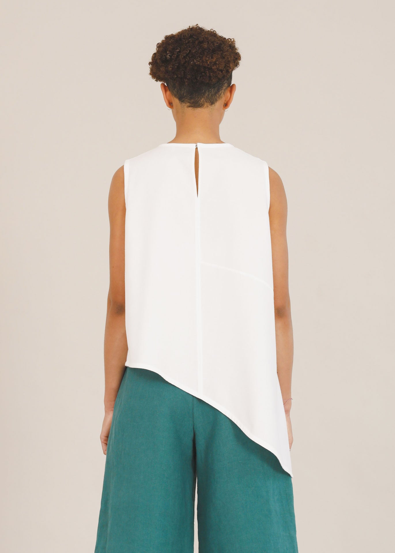 Paloma - Asymmetric Top - 100% Cotton (organic) / 100 % Baumwolle (Bio)