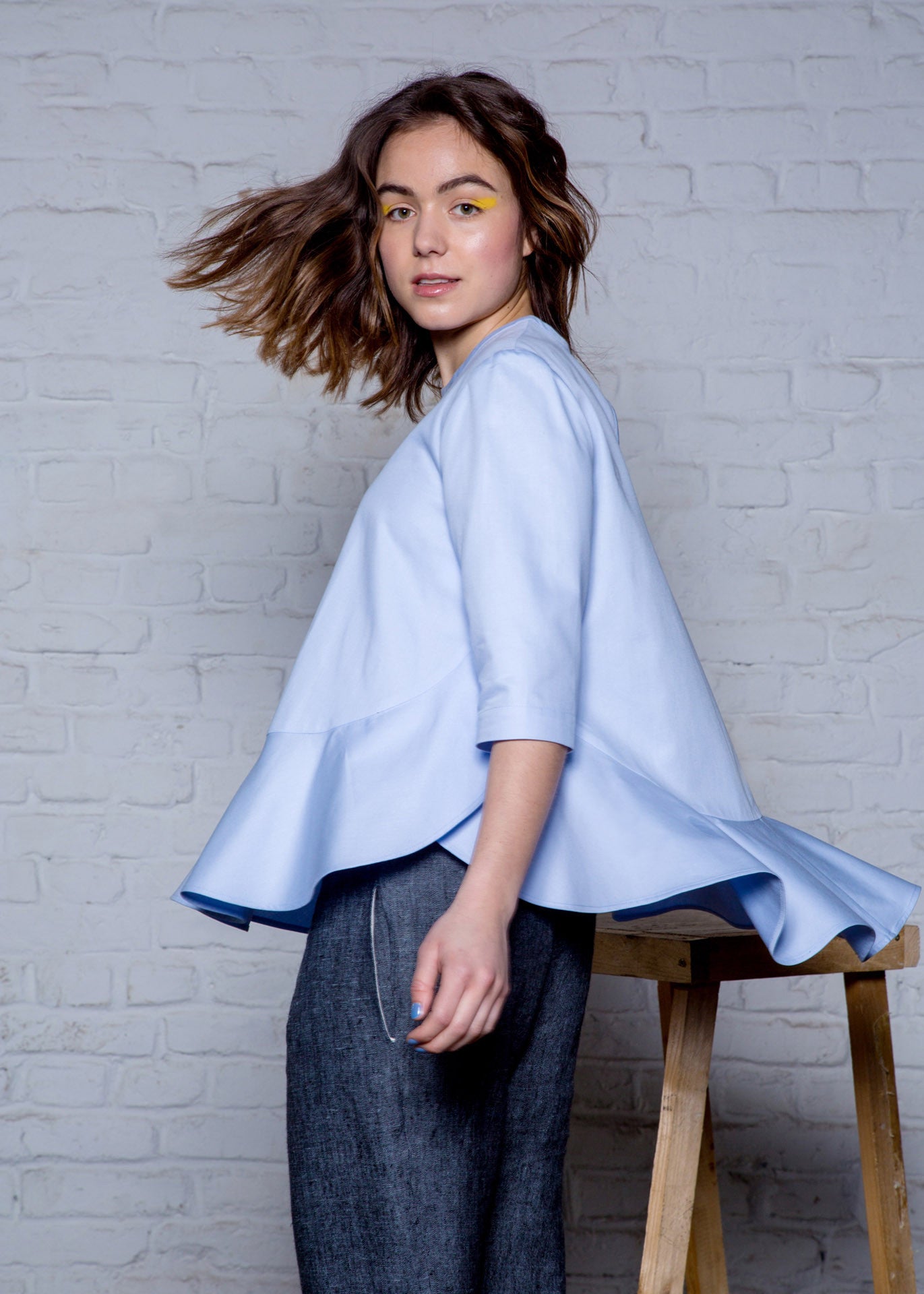 Mara - Ruffles Top in Sky Blue - 100% Cotton (organic) / 100 % Baumwolle (Bio)