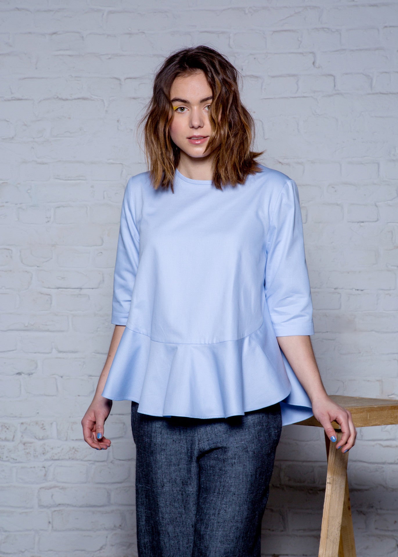 Mara - Ruffles Top in Sky Blue - 100% Cotton (organic) / 100 % Baumwolle (Bio)