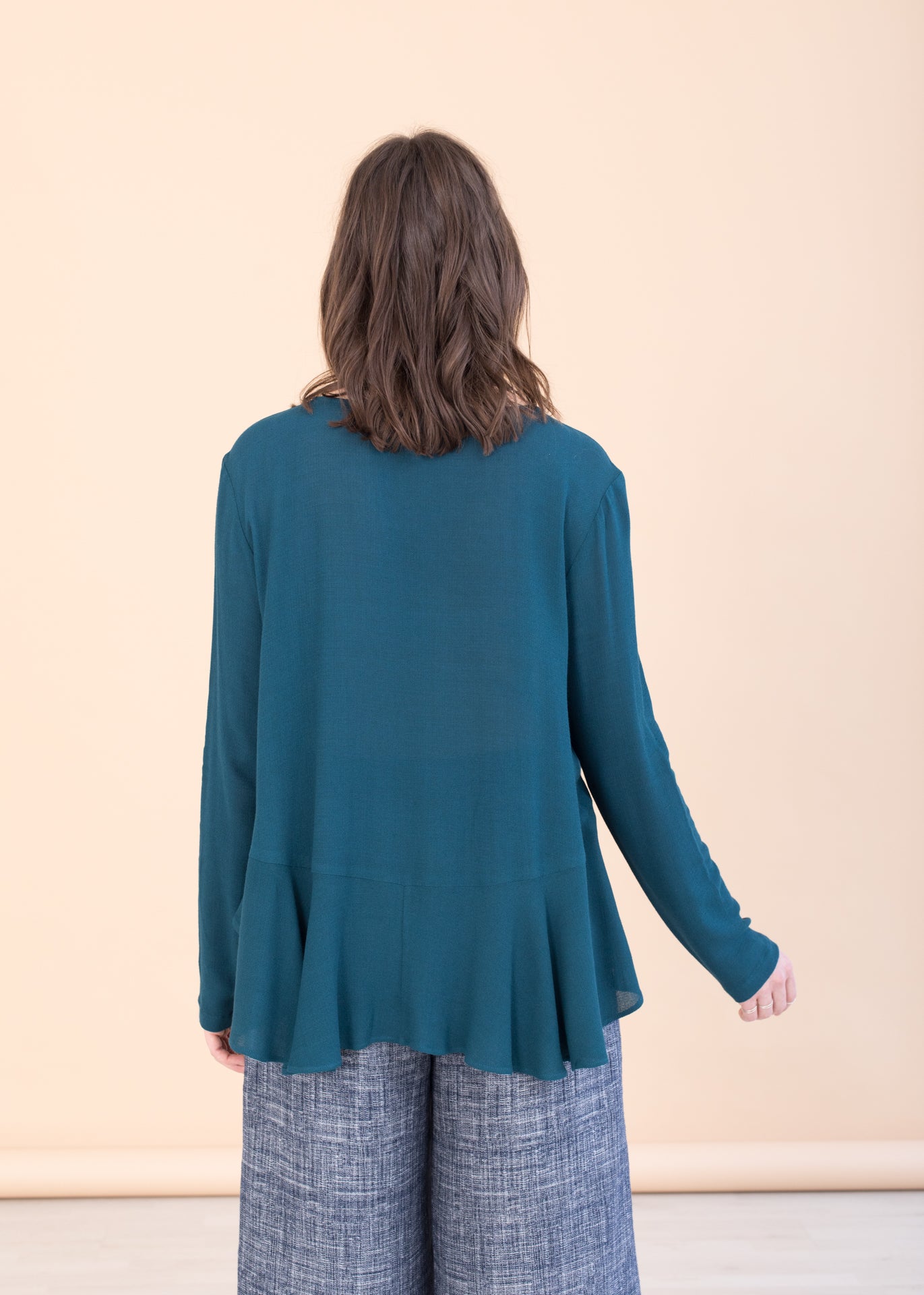 Midnight – Top in Teal - 80% Viscose, 20% Polyamide / 80 % Viskose, 20 % Polyamid