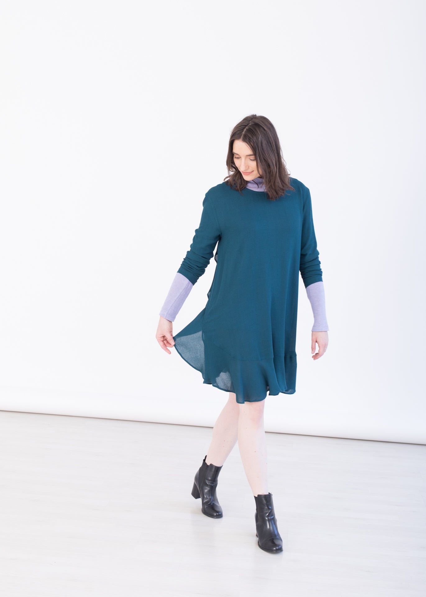 Midnight - Dress in Teal - 80% Viscose, 20% Polyamide / 80 % Viskose, 20 % Polyamid