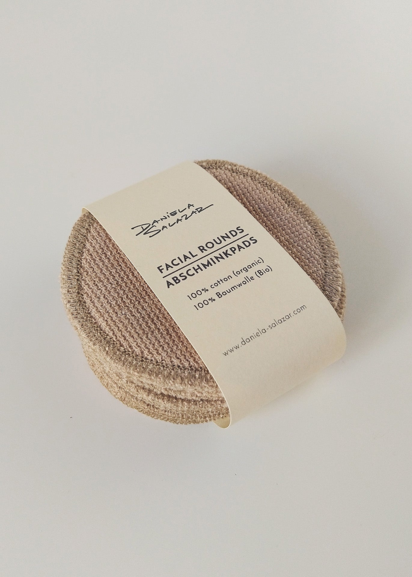 Organic Cotton Face Pads - Brown - 100% Cotton (organic) / 100 % Baumwolle (Bio)