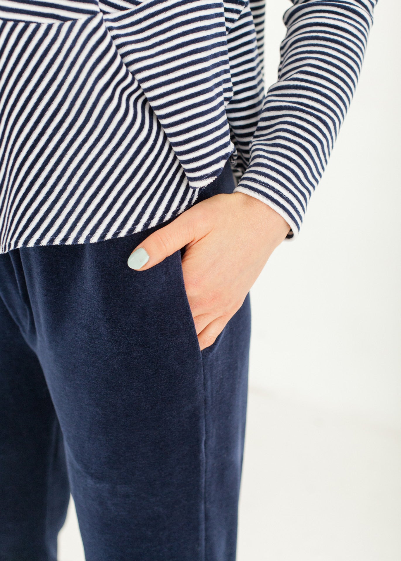 Midnight - Velour Sweatpants - 100% Cotton (organic) / 100 % Baumwolle (Bio)